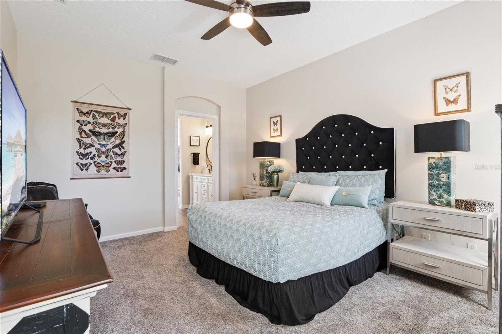 Image 14 of 48 For 513 Heron Point Way