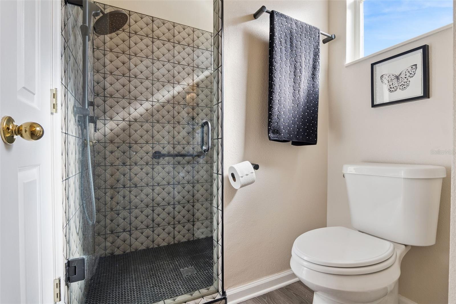 Image 17 of 48 For 513 Heron Point Way