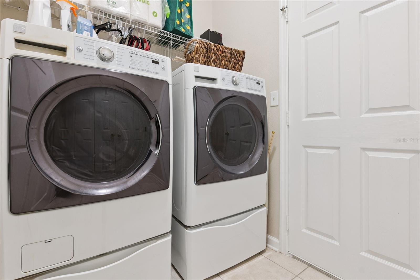 Image 22 of 48 For 513 Heron Point Way