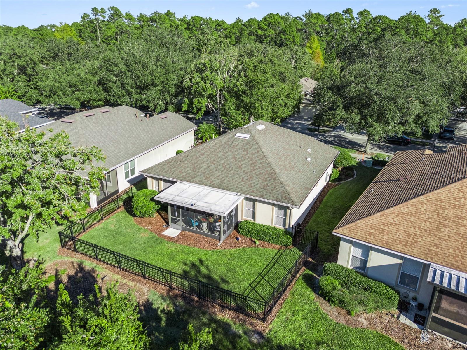 Image 29 of 48 For 513 Heron Point Way