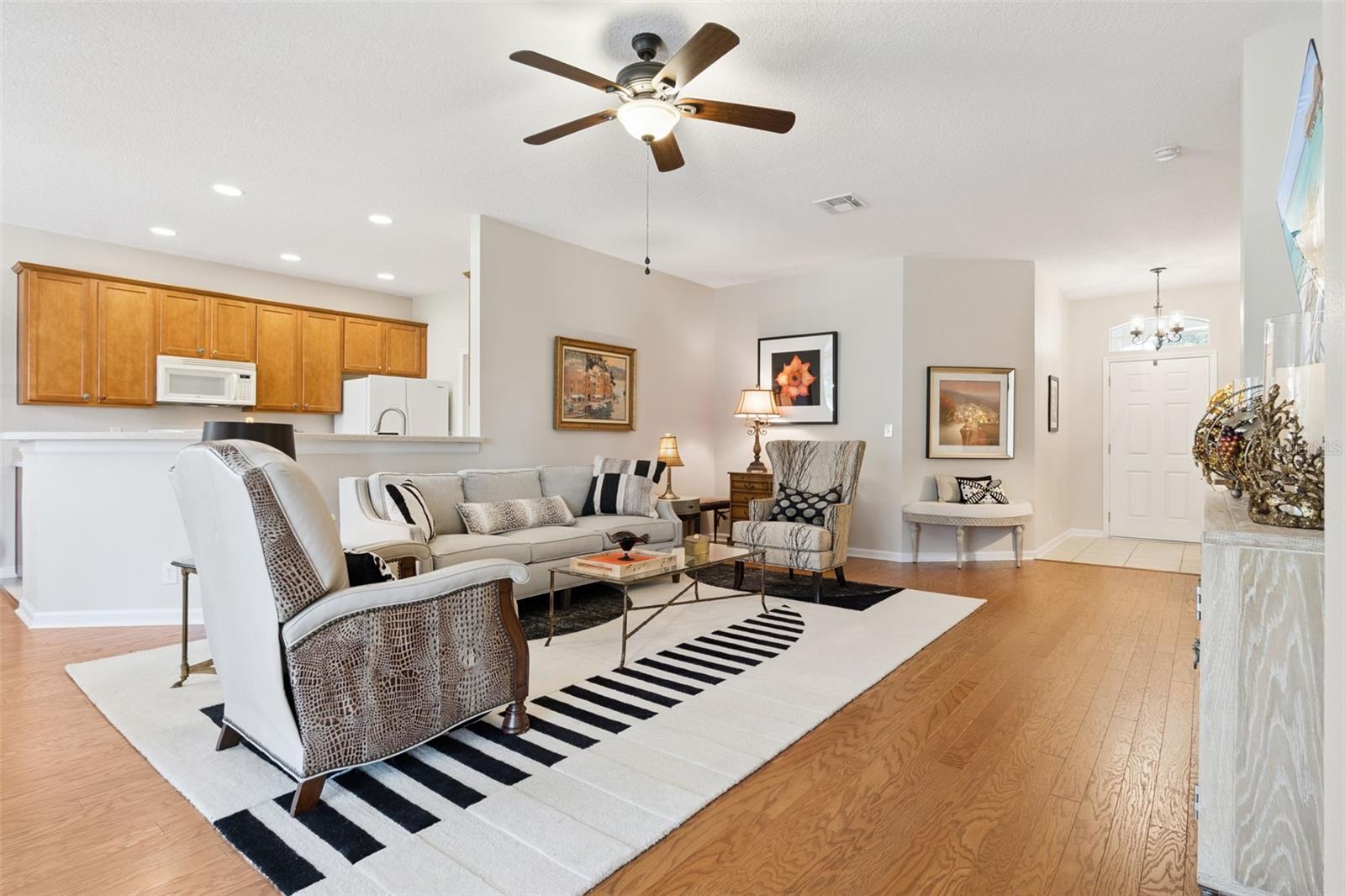 Image 5 of 48 For 513 Heron Point Way