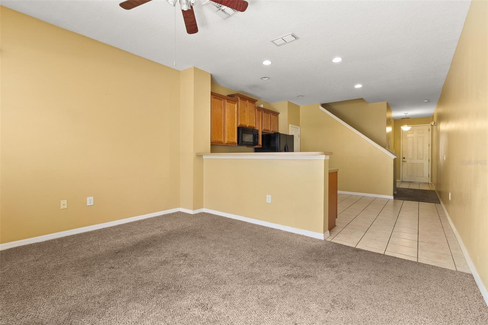 Image 17 of 43 For 2678 Mayaguana Street