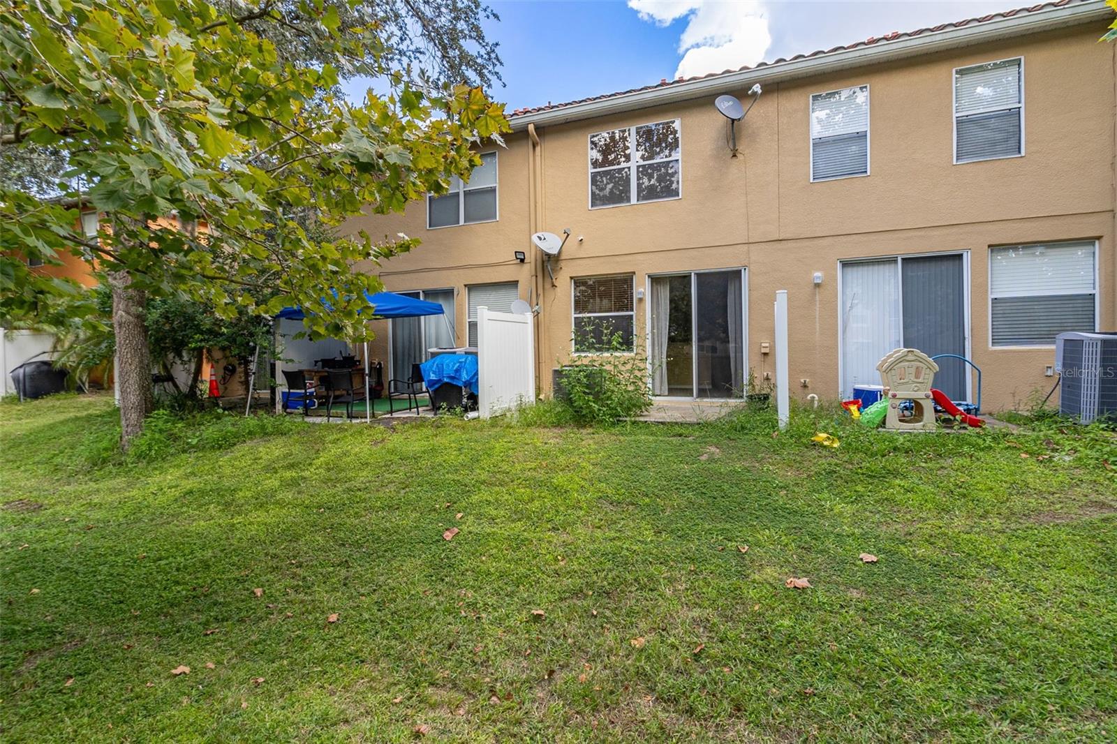 Image 32 of 43 For 2678 Mayaguana Street