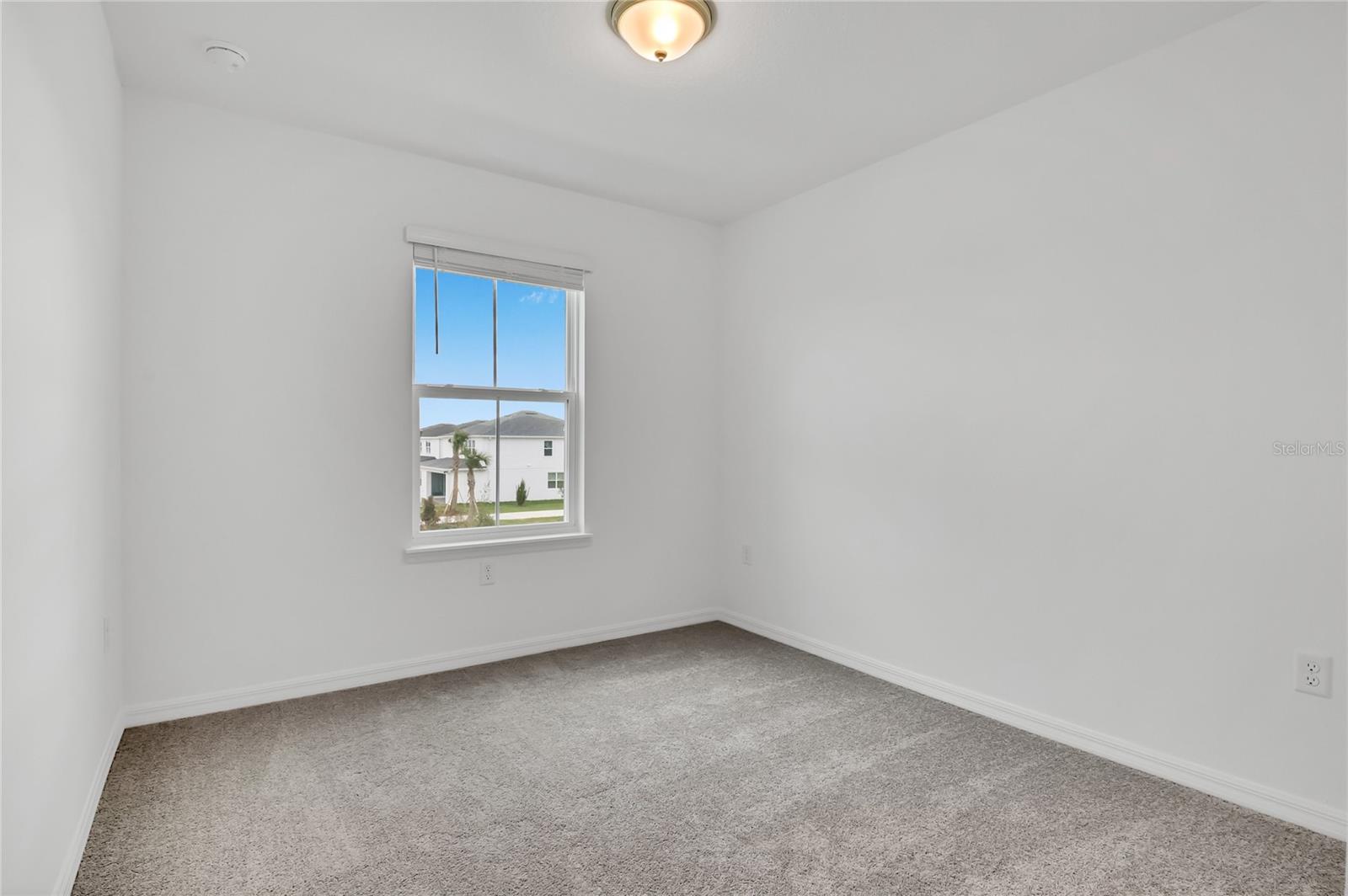 Image 17 of 38 For 4621 Orchard View Alley