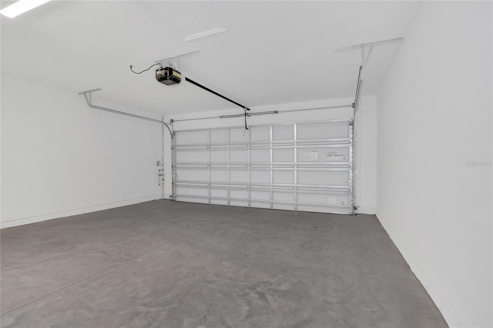 Image 21 of 38 For 4621 Orchard View Alley