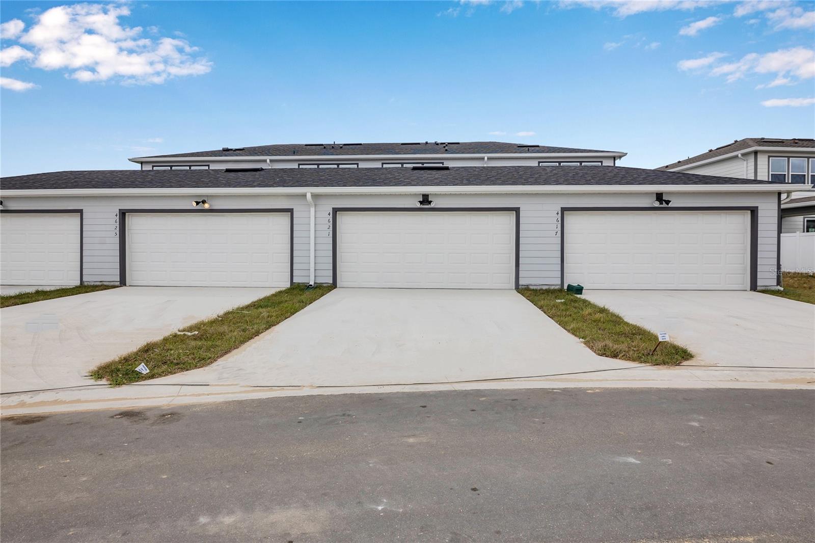 Image 22 of 38 For 4621 Orchard View Alley