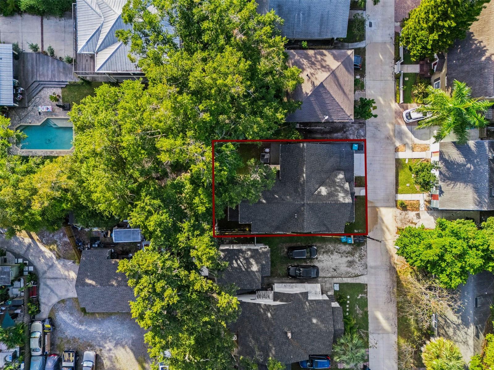 Image 17 of 55 For 210 Hibiscus Court