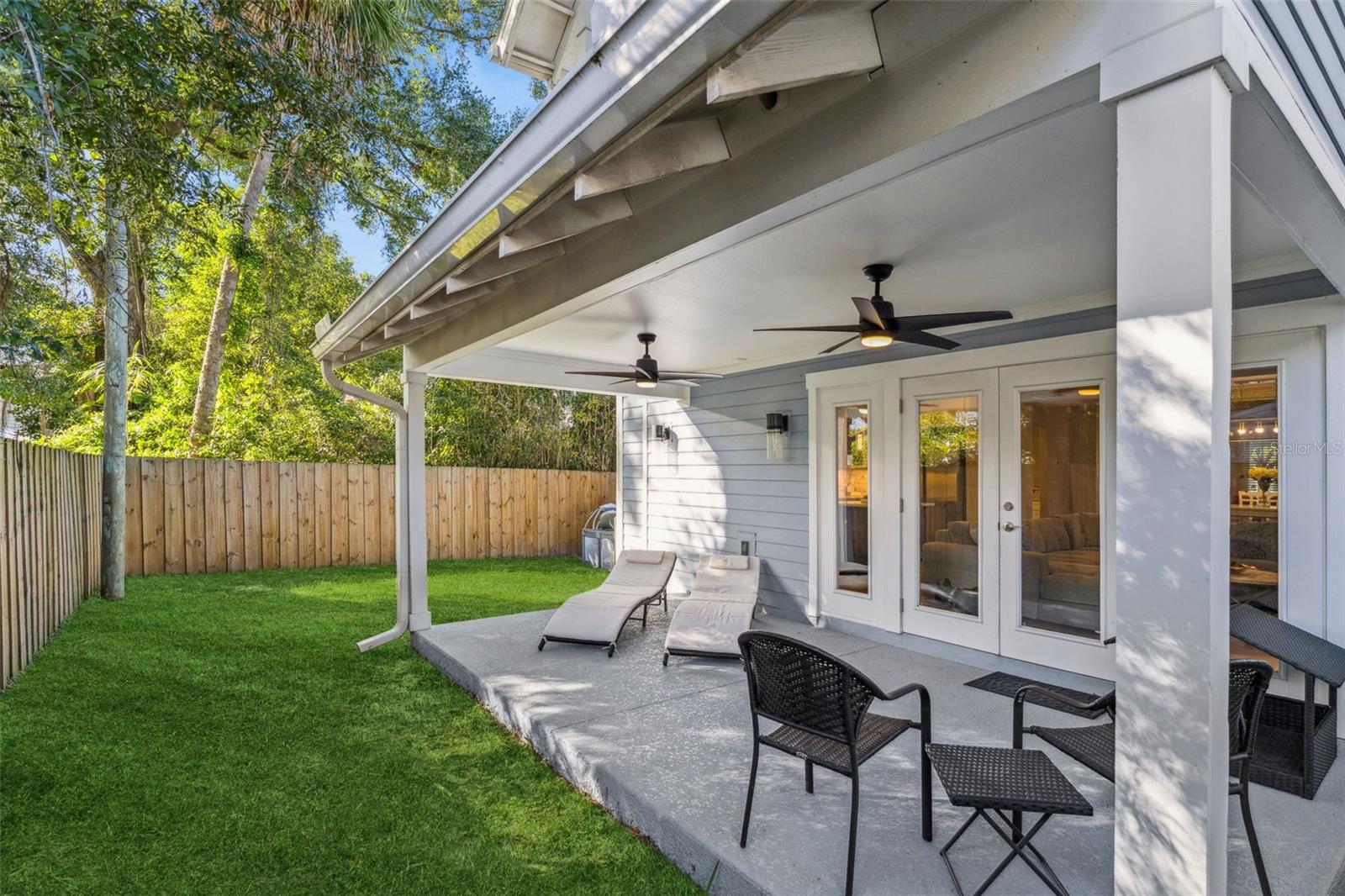 Image 35 of 55 For 210 Hibiscus Court