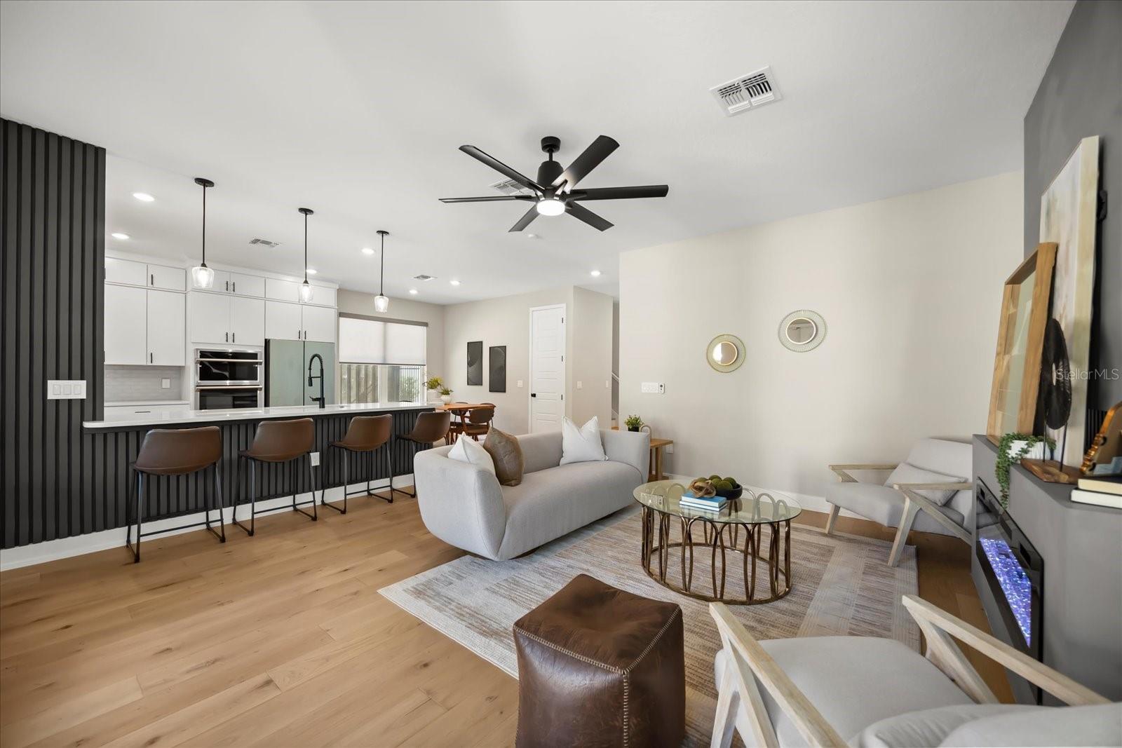 Image 14 of 37 For 1127 Harvard Street