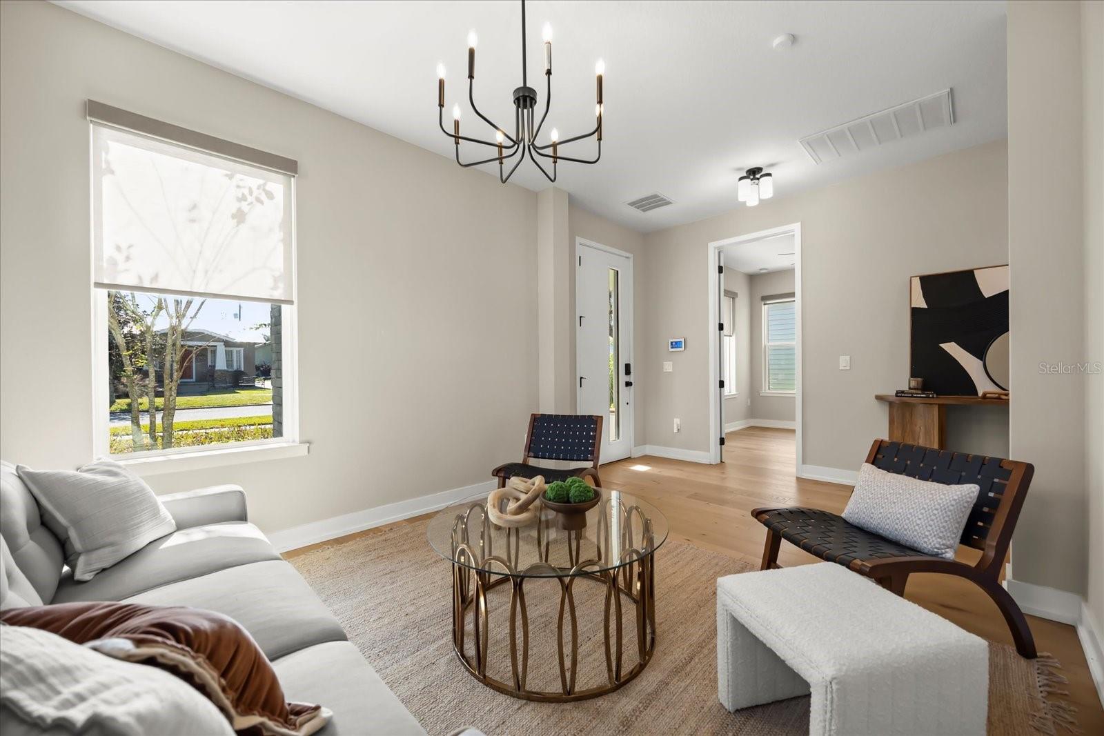 Image 6 of 37 For 1127 Harvard Street