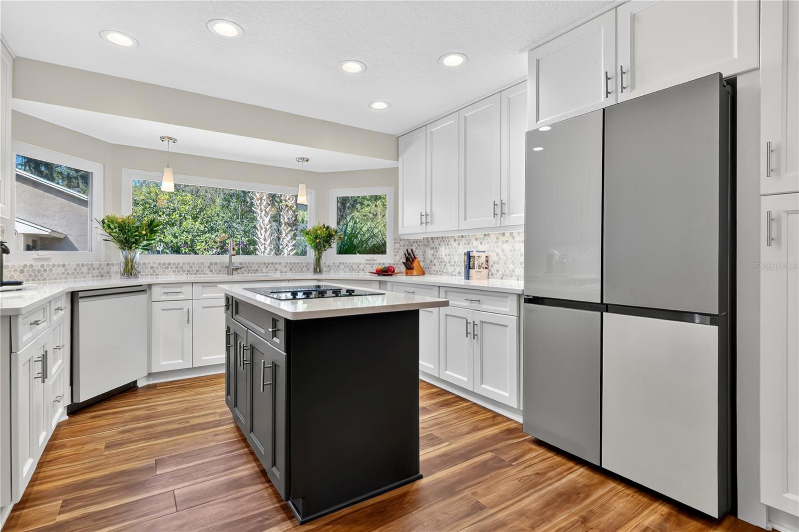 Image 12 of 67 For 312 Riverbend Boulevard