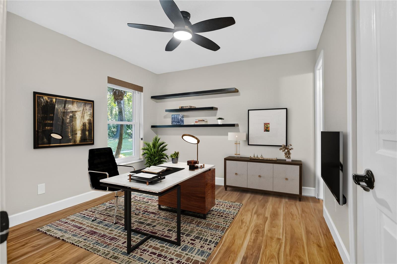 Image 13 of 67 For 312 Riverbend Boulevard