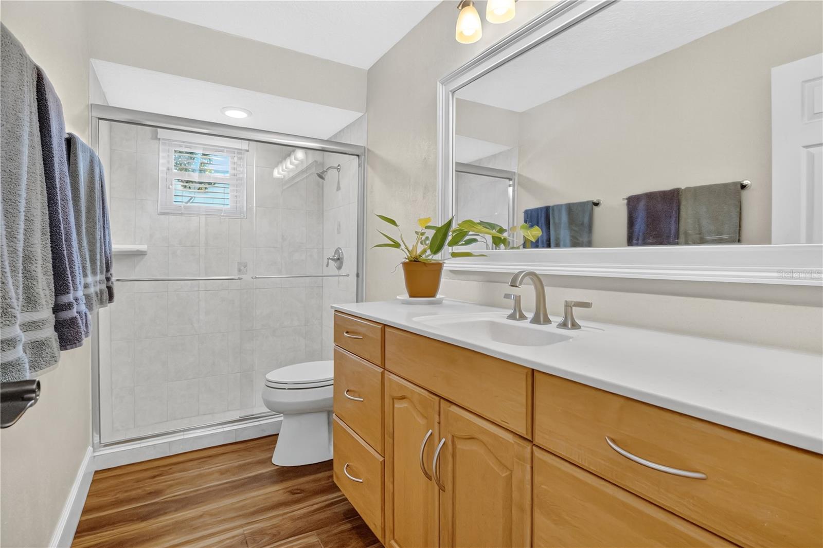 Image 24 of 67 For 312 Riverbend Boulevard