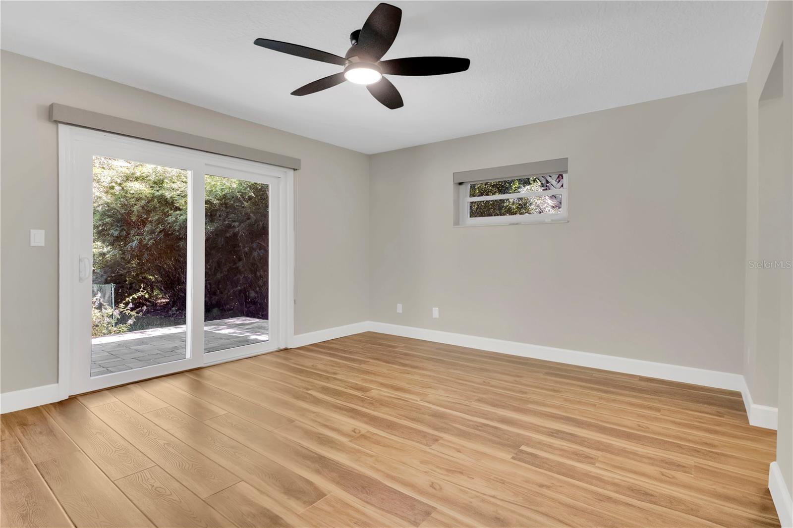 Image 25 of 67 For 312 Riverbend Boulevard