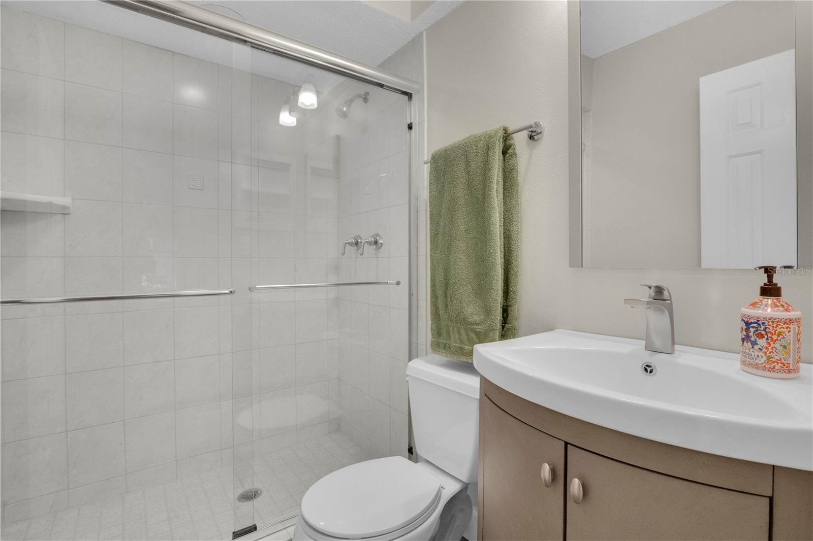 Image 29 of 67 For 312 Riverbend Boulevard