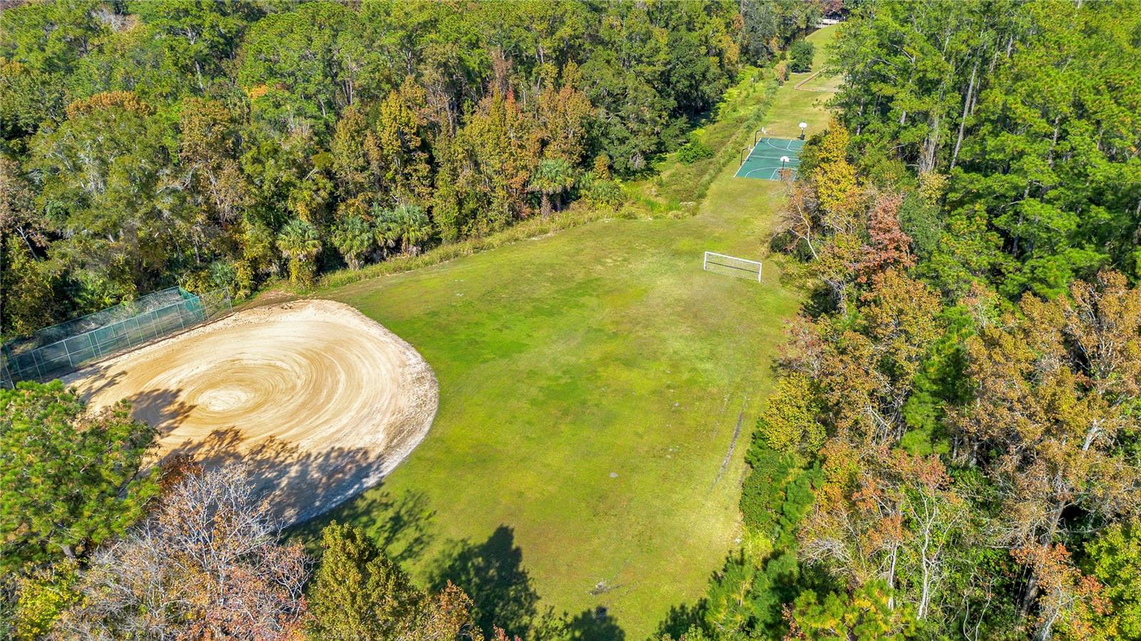 Image 54 of 67 For 312 Riverbend Boulevard