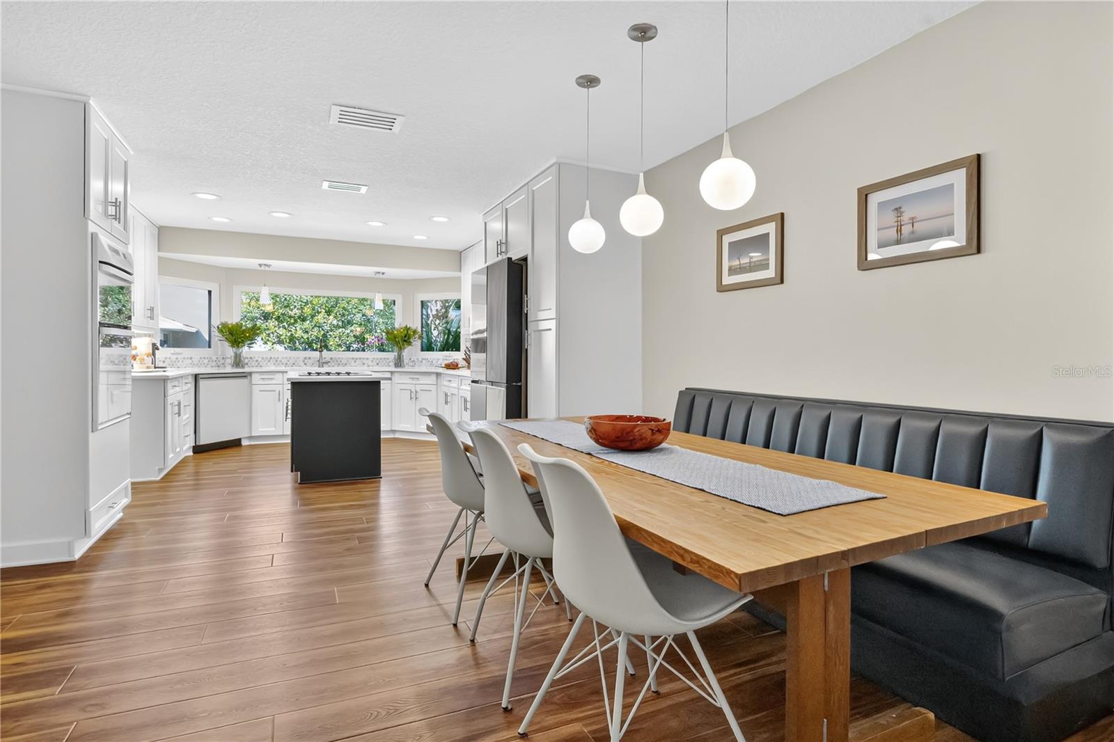 Image 9 of 67 For 312 Riverbend Boulevard