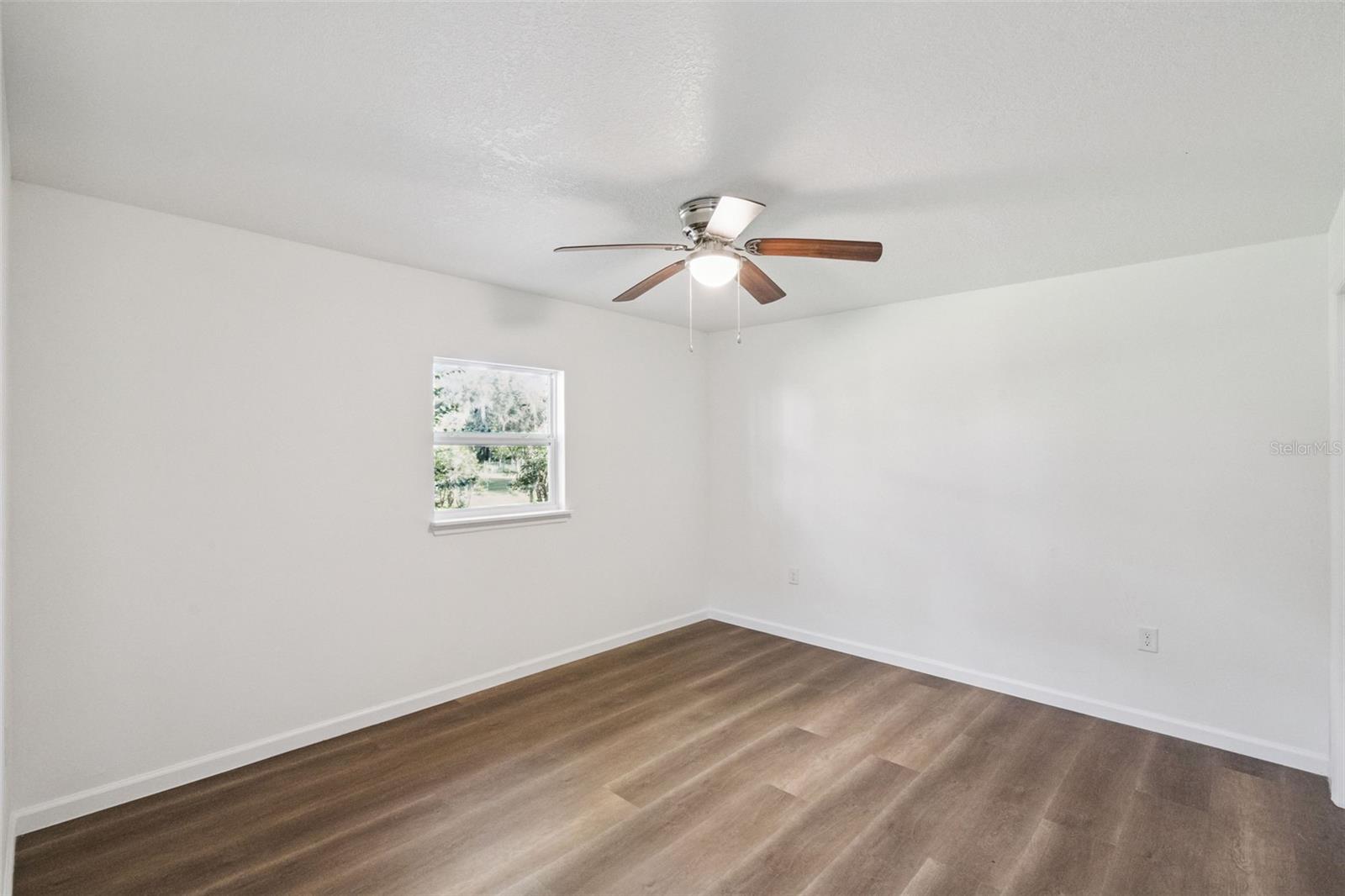 Image 19 of 29 For 3761 Jessup Avenue