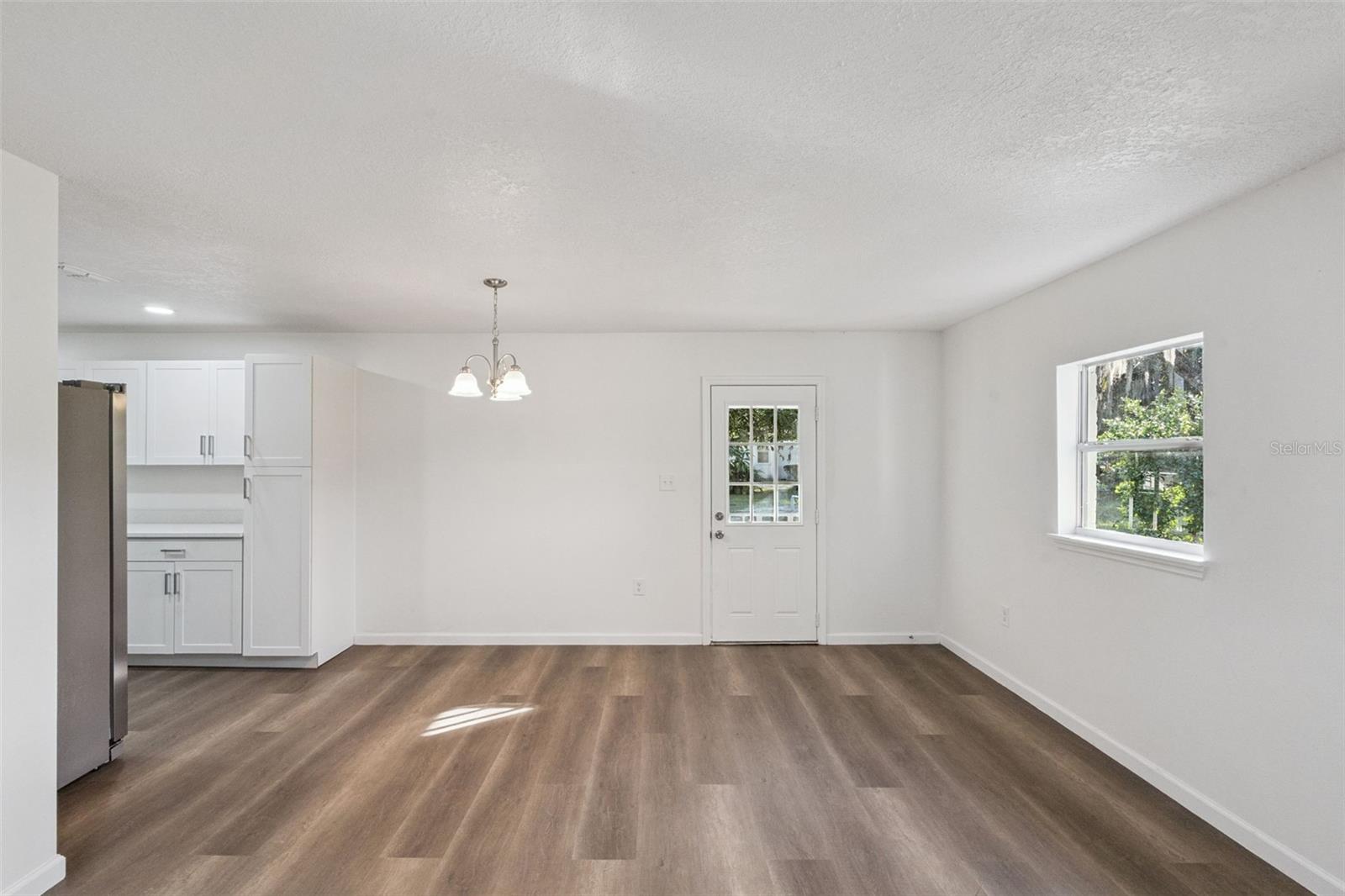 Image 8 of 29 For 3761 Jessup Avenue