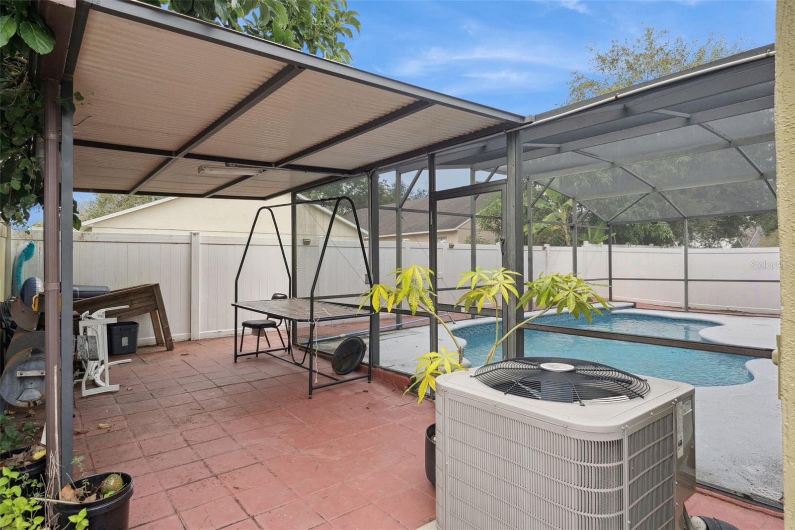 Image 17 of 23 For 1008 Old Barn Road