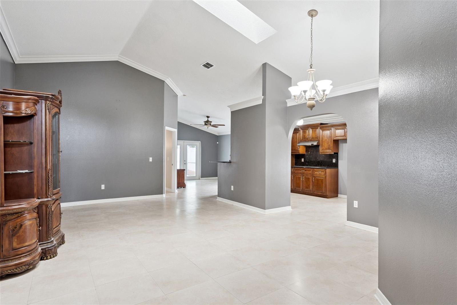 Image 2 of 23 For 1008 Old Barn Road