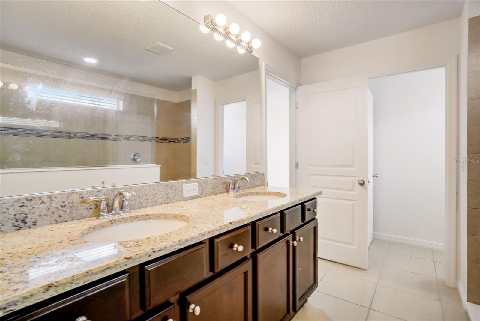 Image 10 of 27 For 3426 Puxton Drive