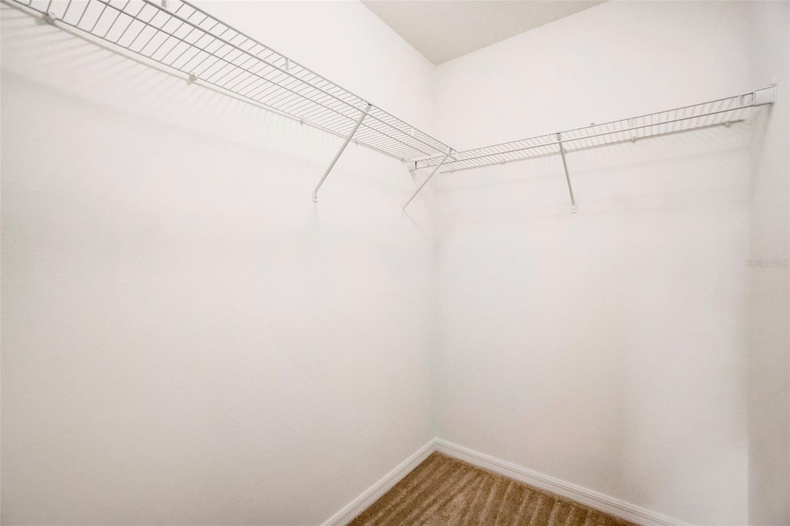 Image 16 of 27 For 3426 Puxton Drive