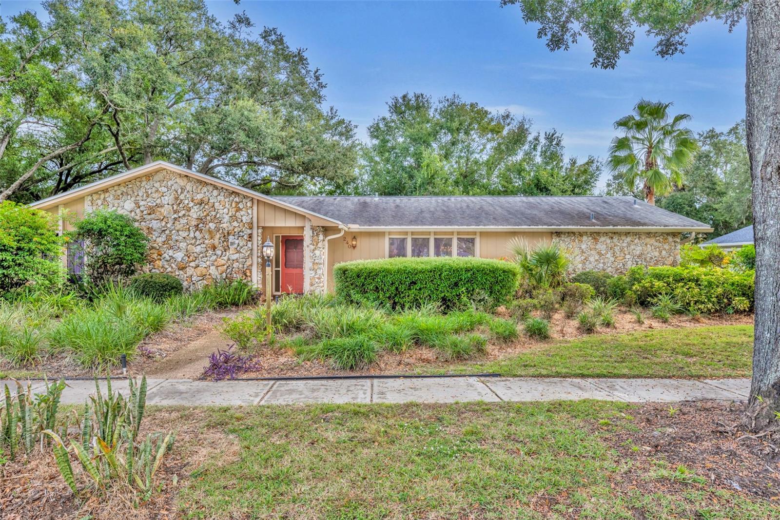 Details for 240 White Oak Circle, MAITLAND, FL 32751