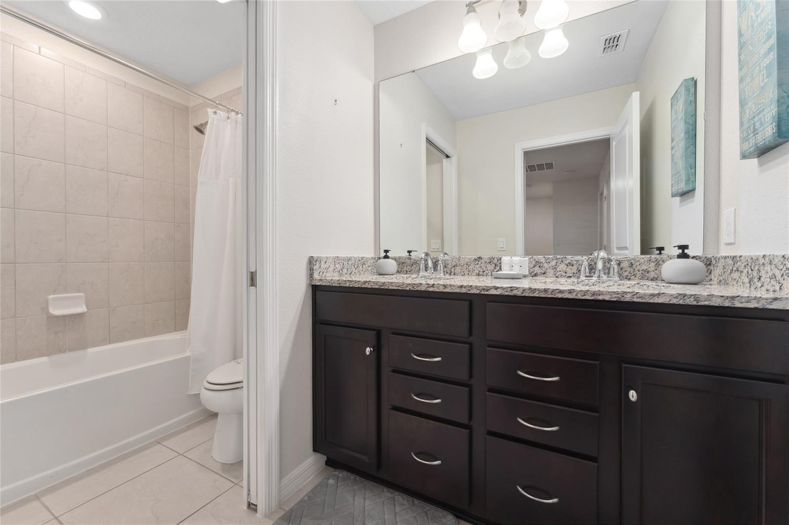 Image 26 of 37 For 127 Jetty Way