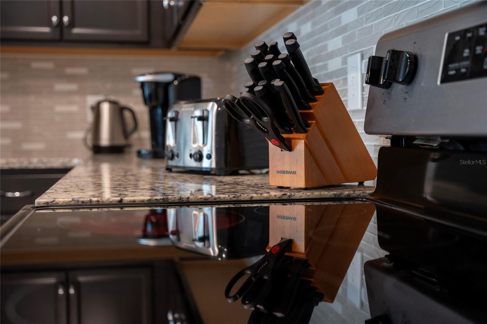 Image 27 of 37 For 127 Jetty Way