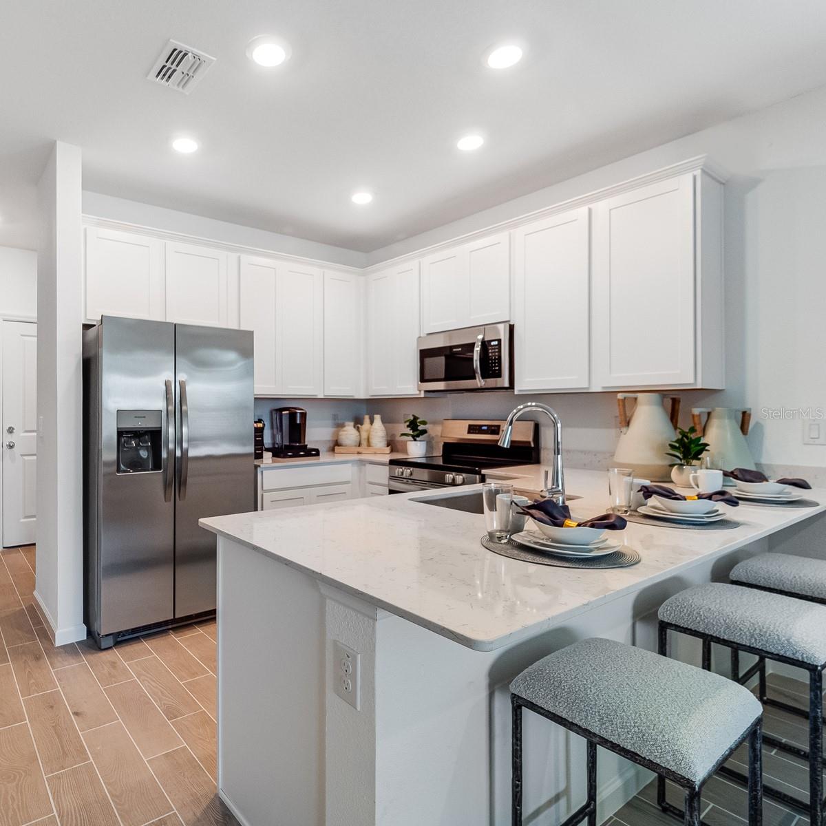 Image 6 of 66 For 3643 37th Court