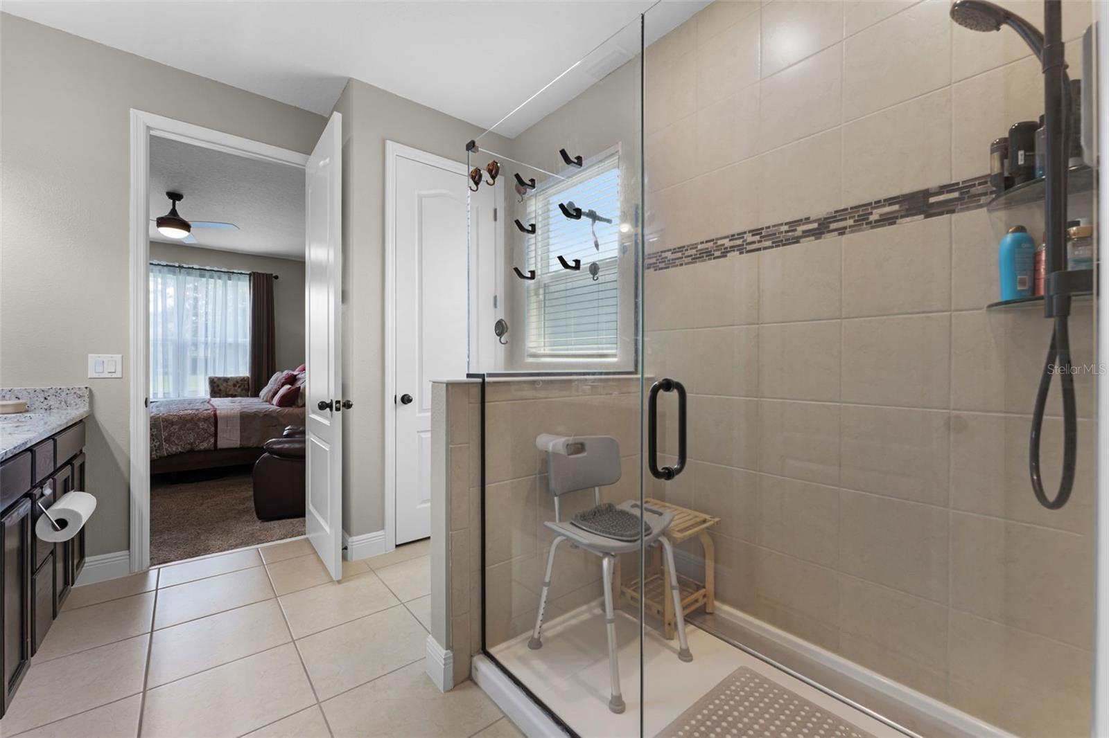 Image 26 of 35 For 4920 Blanche Court