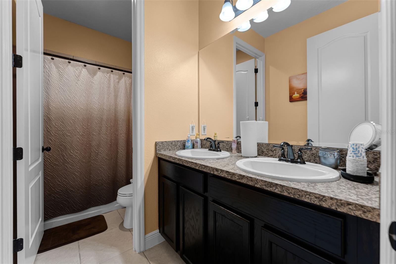 Image 5 of 35 For 4920 Blanche Court