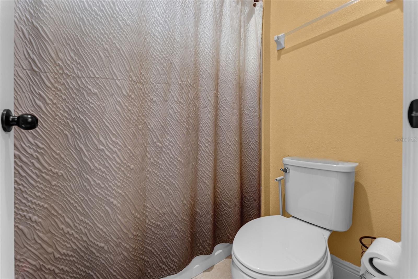 Image 6 of 35 For 4920 Blanche Court