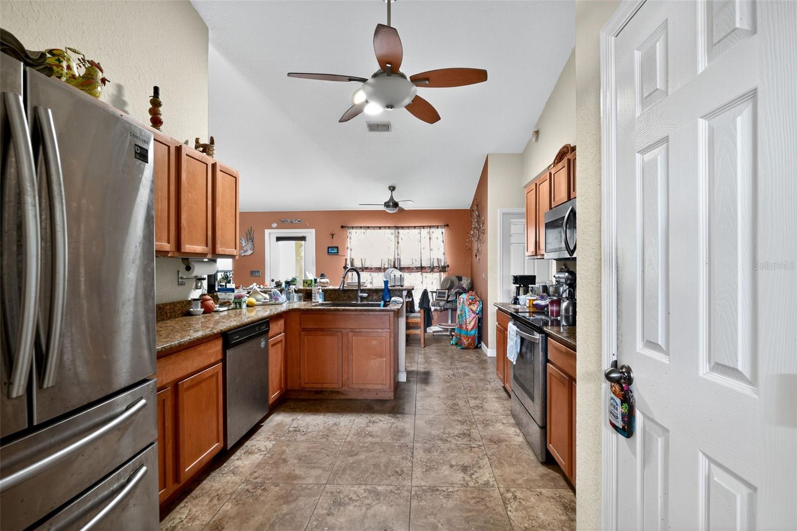 Listing photo id 11 for Address Not Provided