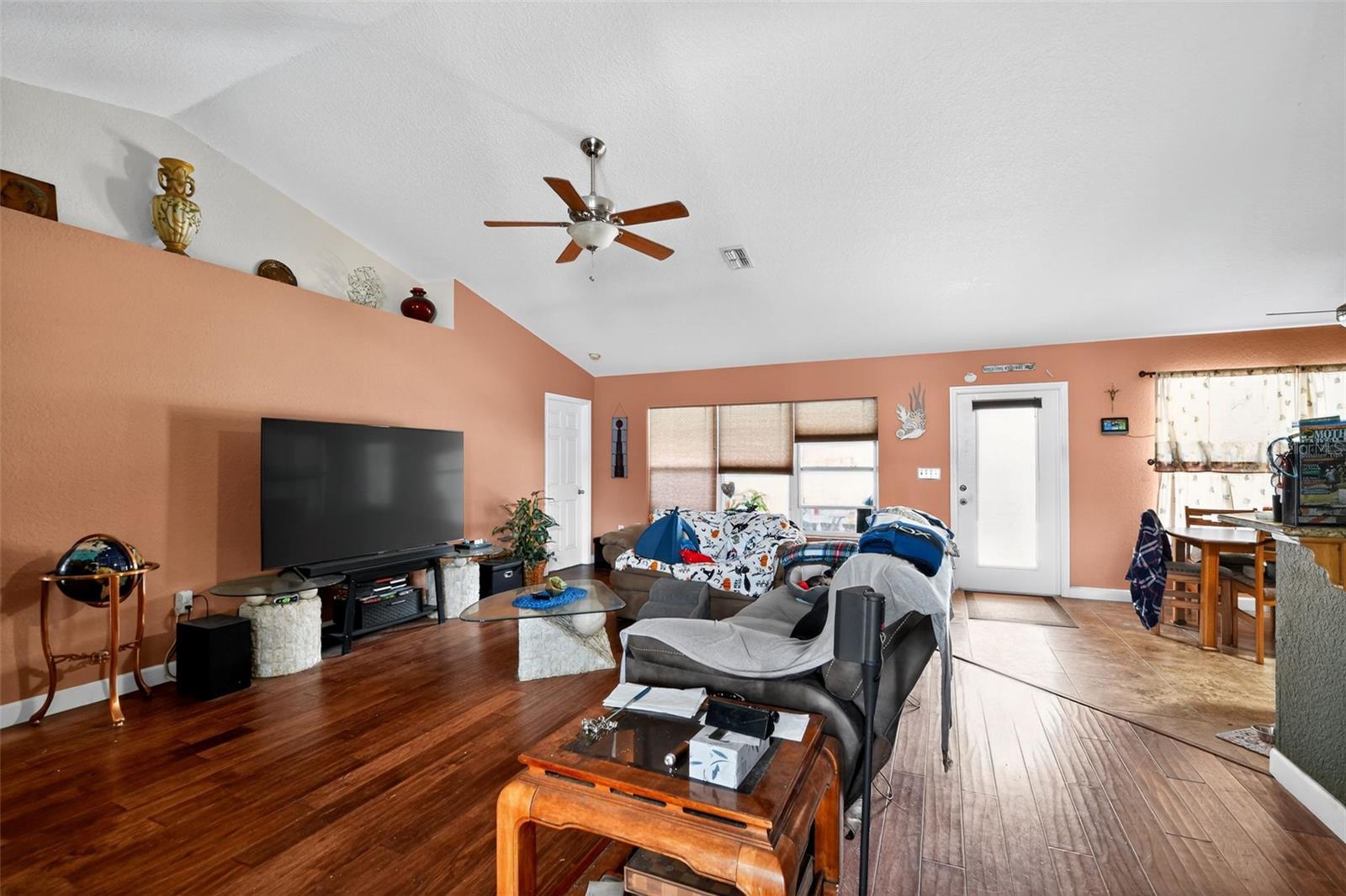 Listing photo id 6 for Address Not Provided