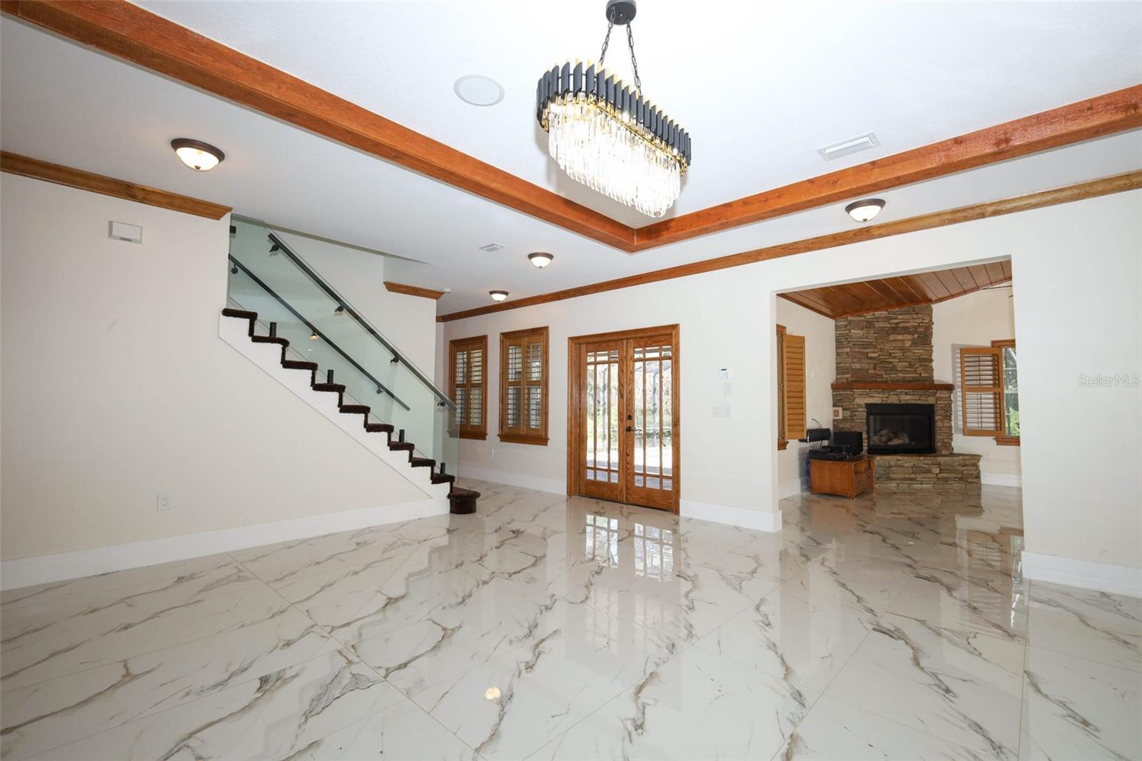 Image 15 of 95 For 27012 Grand Oak Lane