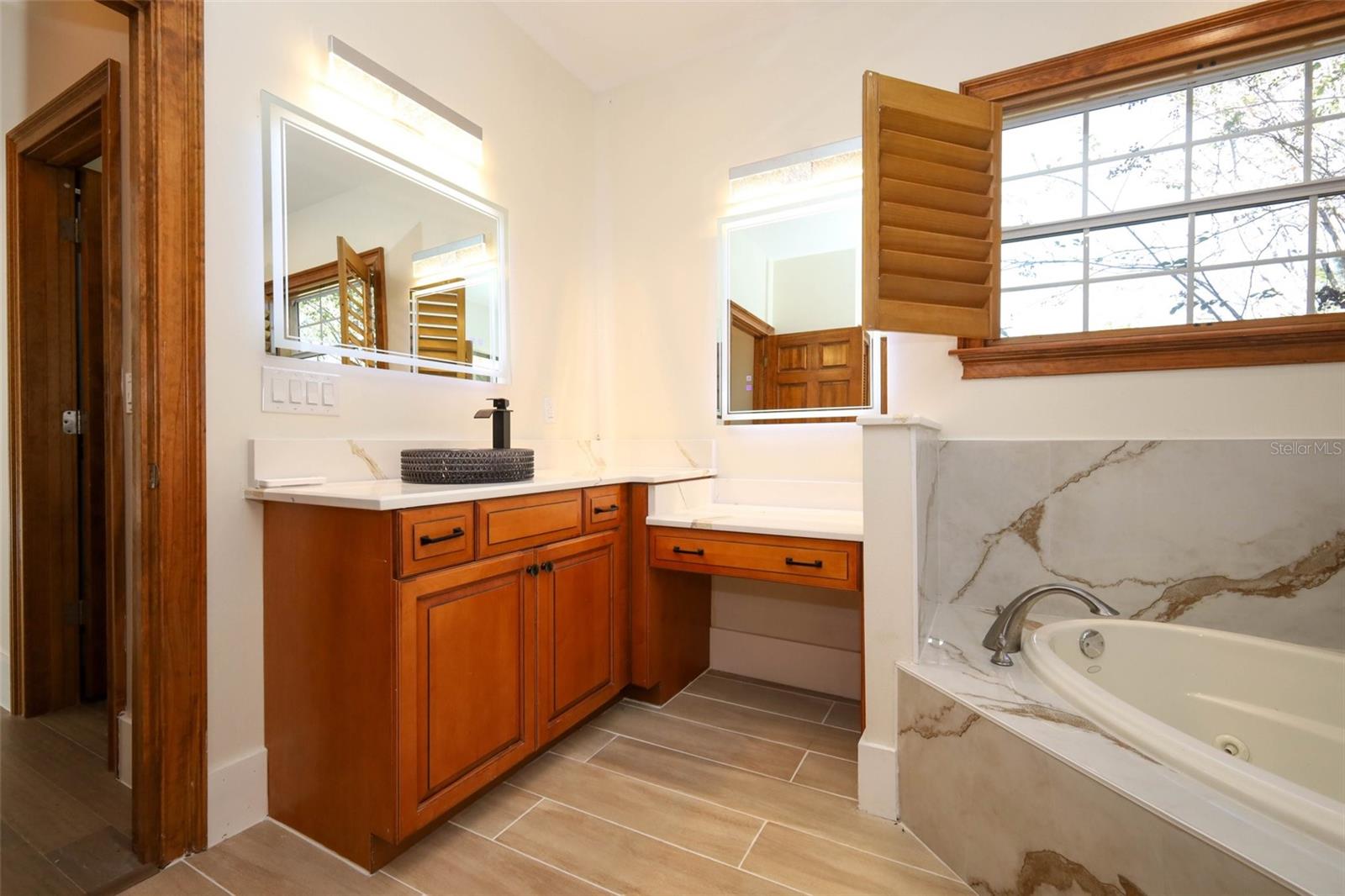 Image 37 of 95 For 27012 Grand Oak Lane