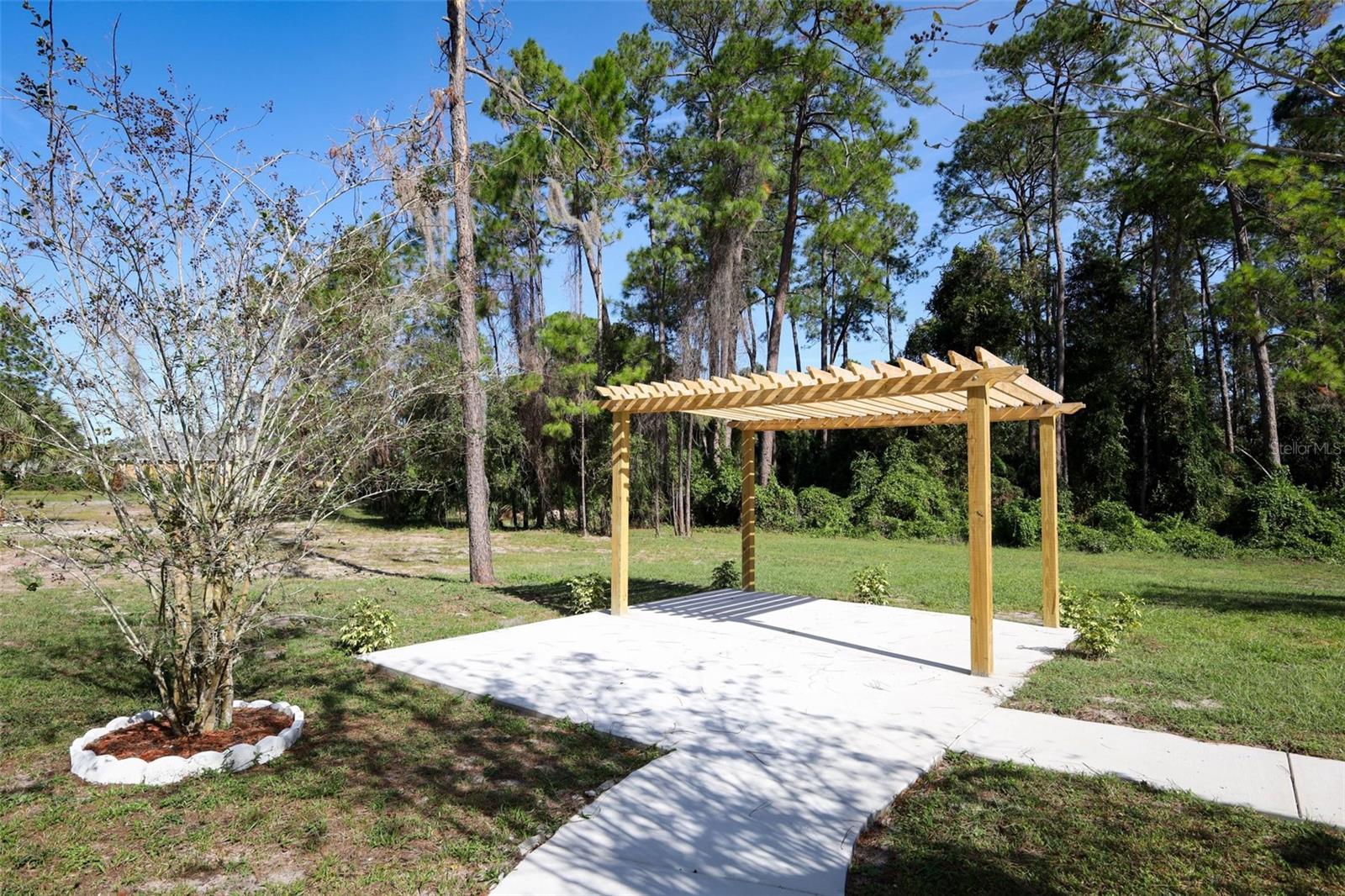 Image 70 of 95 For 27012 Grand Oak Lane