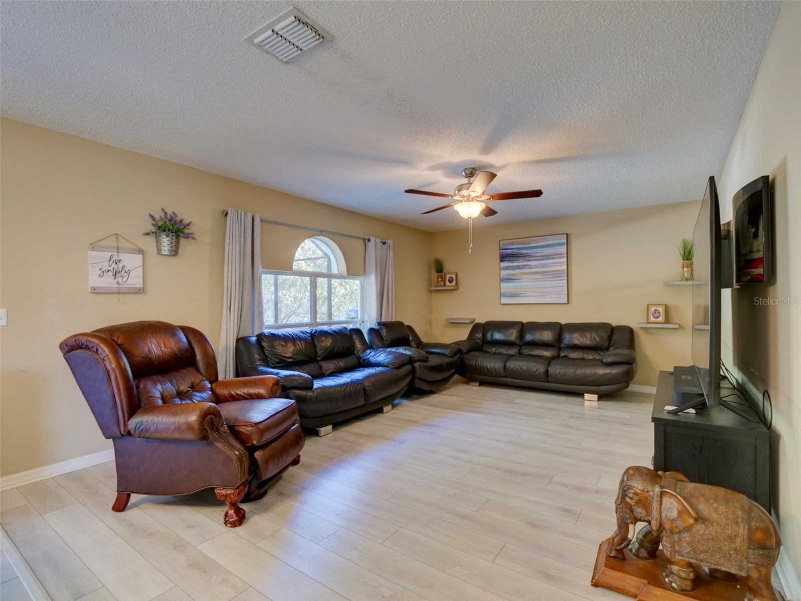 Image 17 of 42 For 121 Fiesta Key Loop