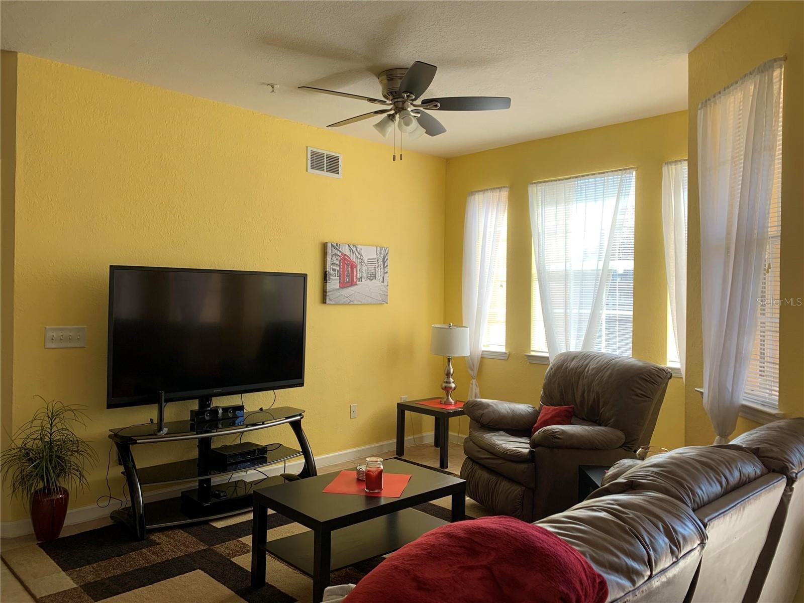 Image 3 of 18 For 804 Terrace Ridge Circle 804