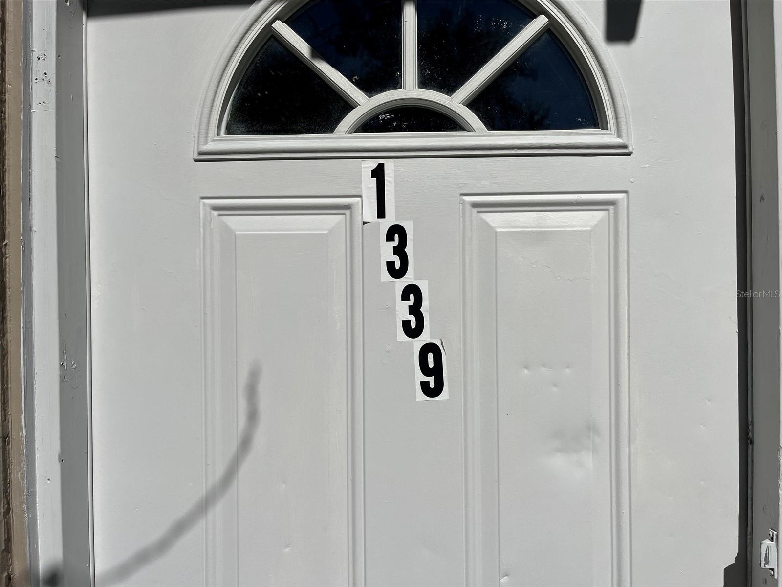 Image 3 of 13 For 1339 Winnifred Street