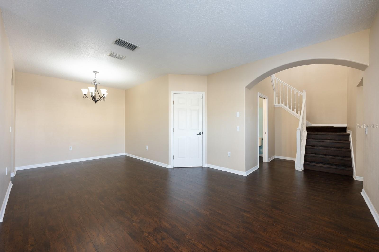 Image 14 of 29 For 2534 Seven Oaks Drive