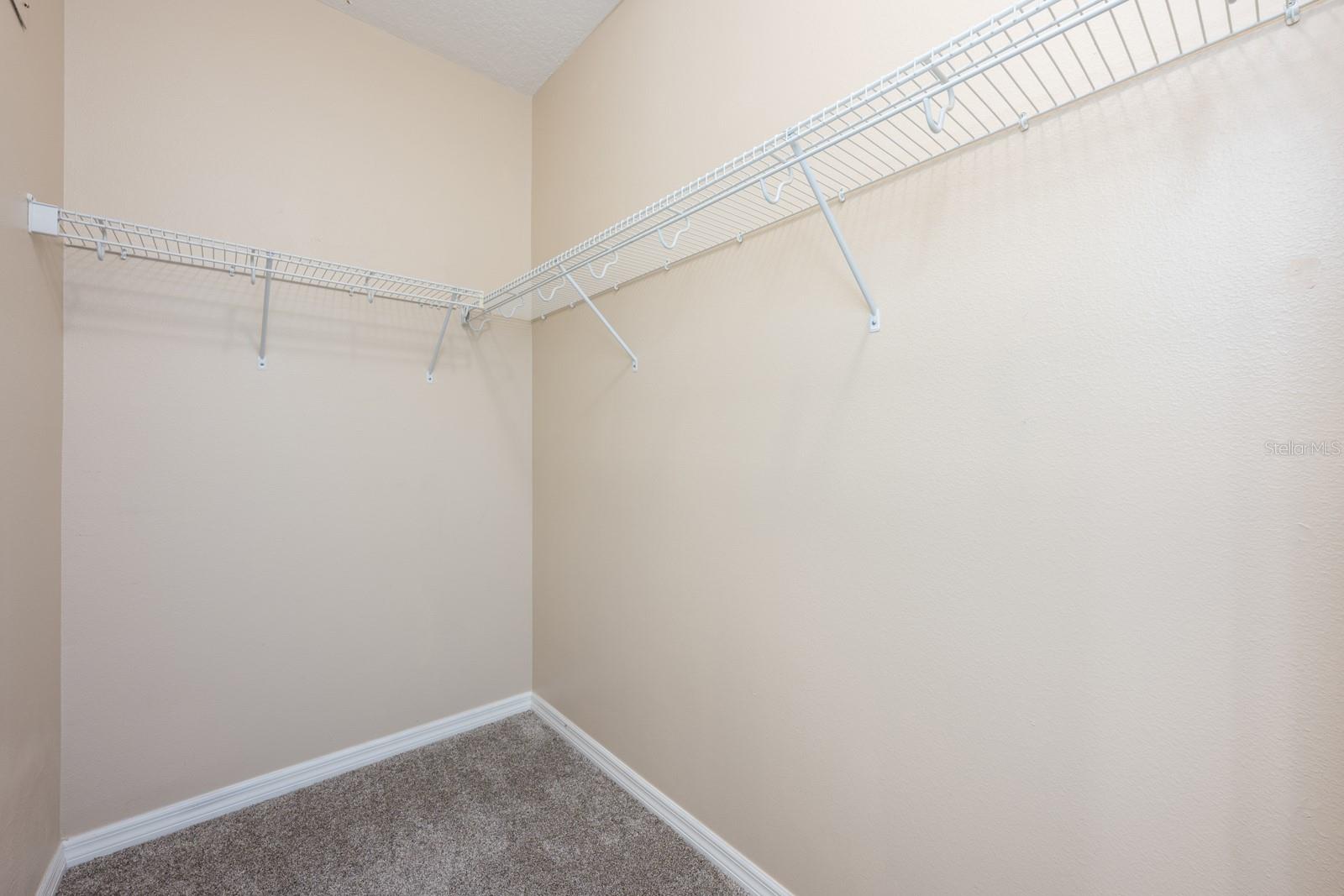 Image 21 of 29 For 2534 Seven Oaks Drive