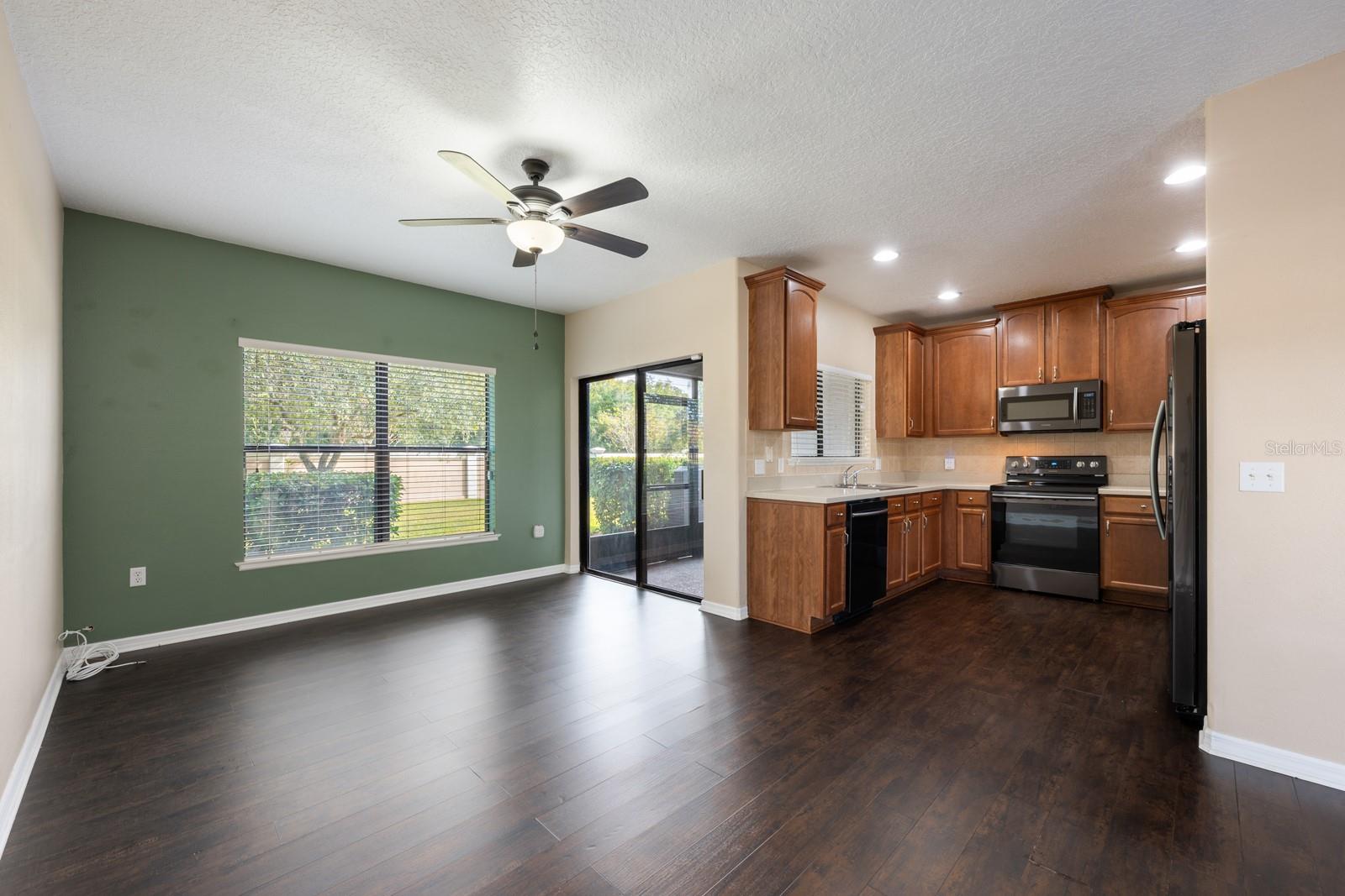 Image 6 of 29 For 2534 Seven Oaks Drive