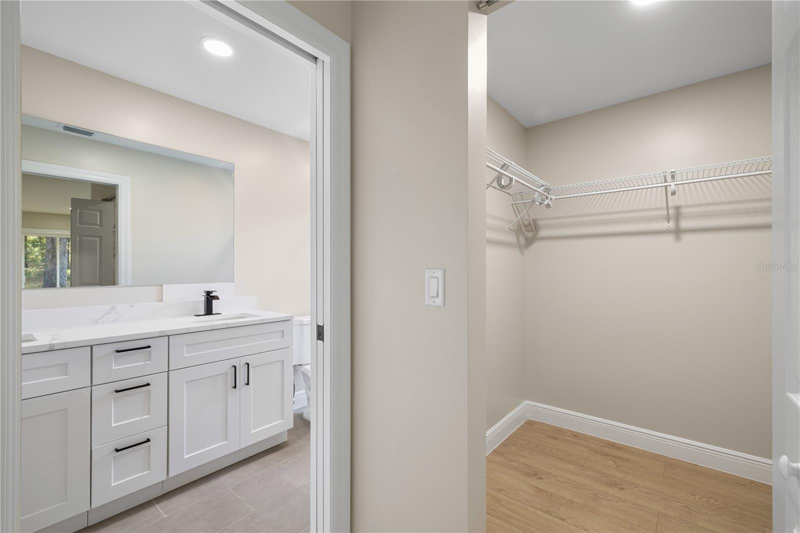 Image 23 of 53 For 20045 88th Place Road