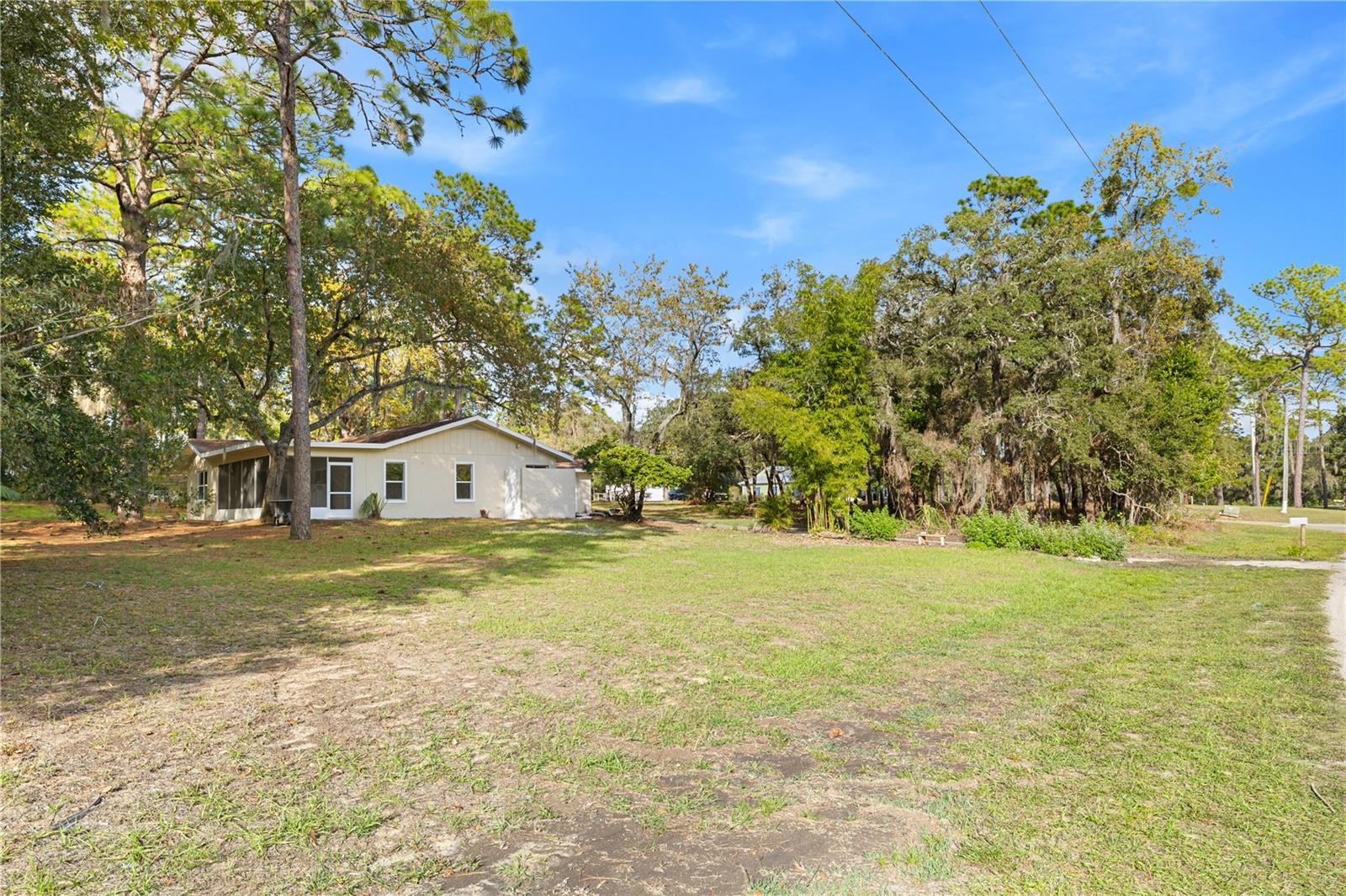 Image 43 of 53 For 20045 88th Place Road