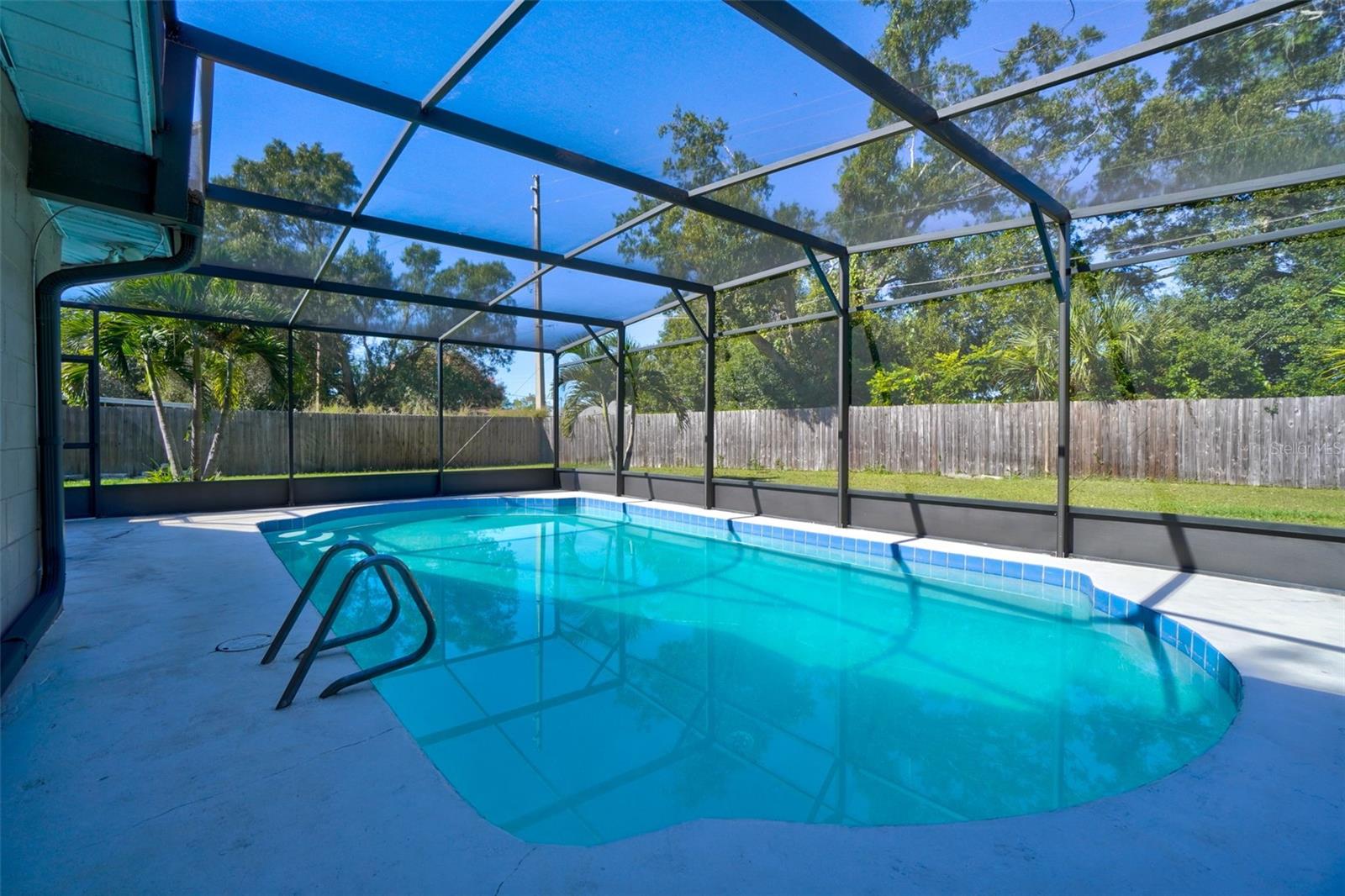 Image 29 of 33 For 4337 Georgetown Drive