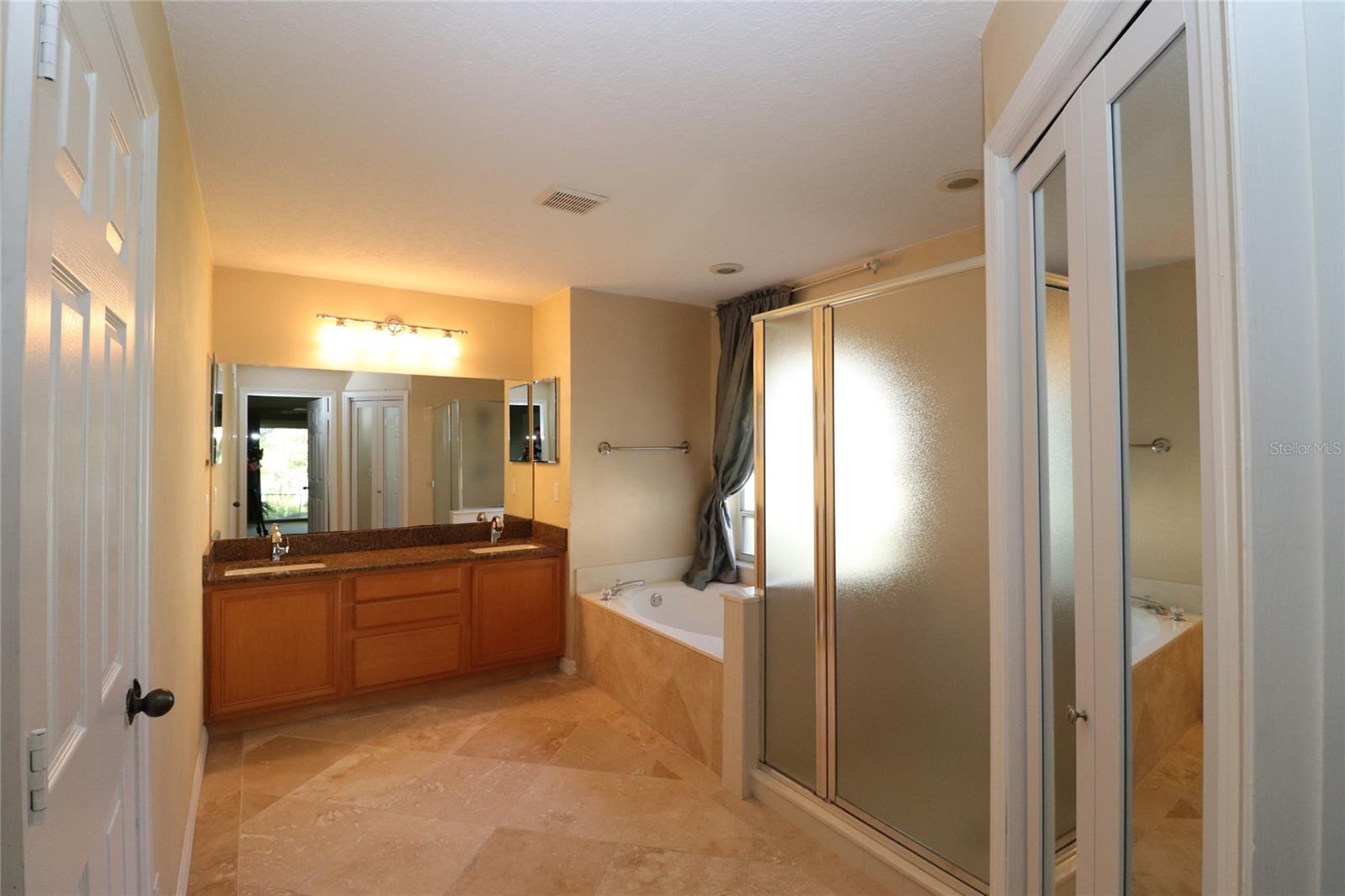 Image 11 of 18 For 309 Balogh Place