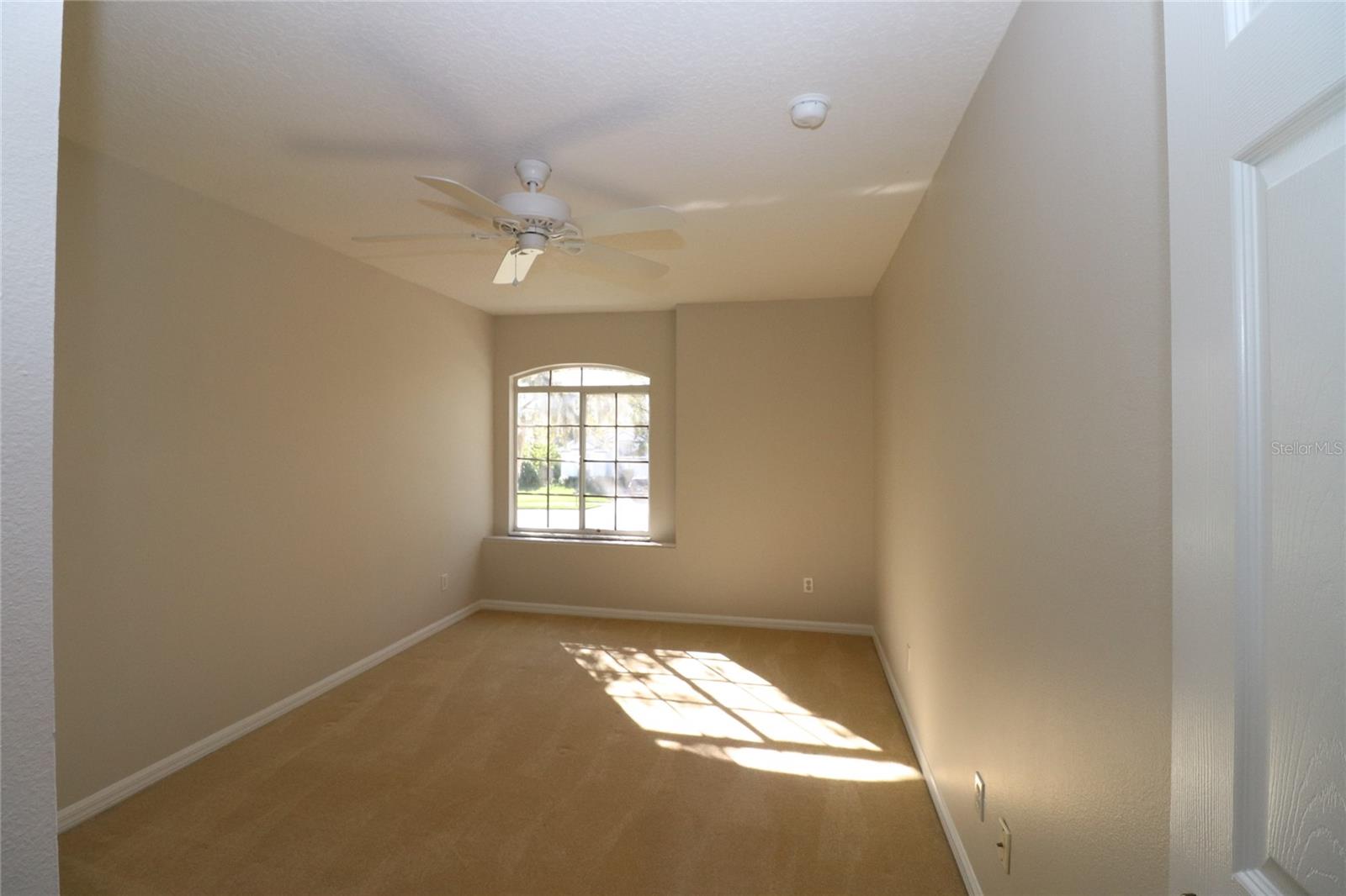 Image 14 of 18 For 309 Balogh Place